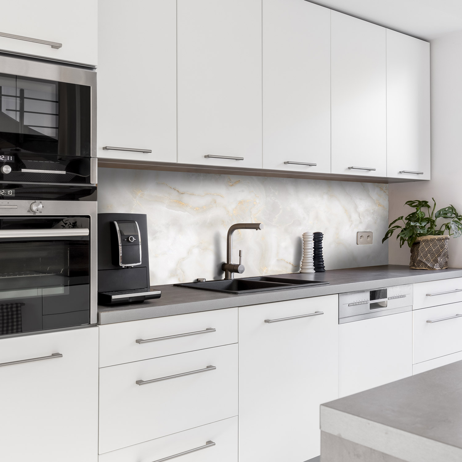 Küchenrückwand mit Marmor V12 Motiv als Fliesenersatz und Spritzschutz