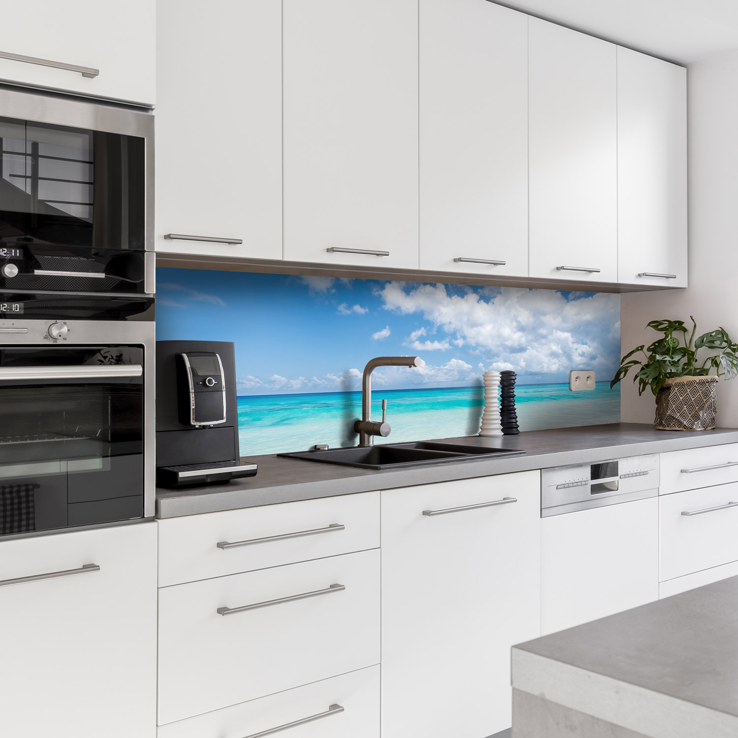 Küchenrückwand mit Strand V3 Motiv als Fliesenersatz und Spritzschutz