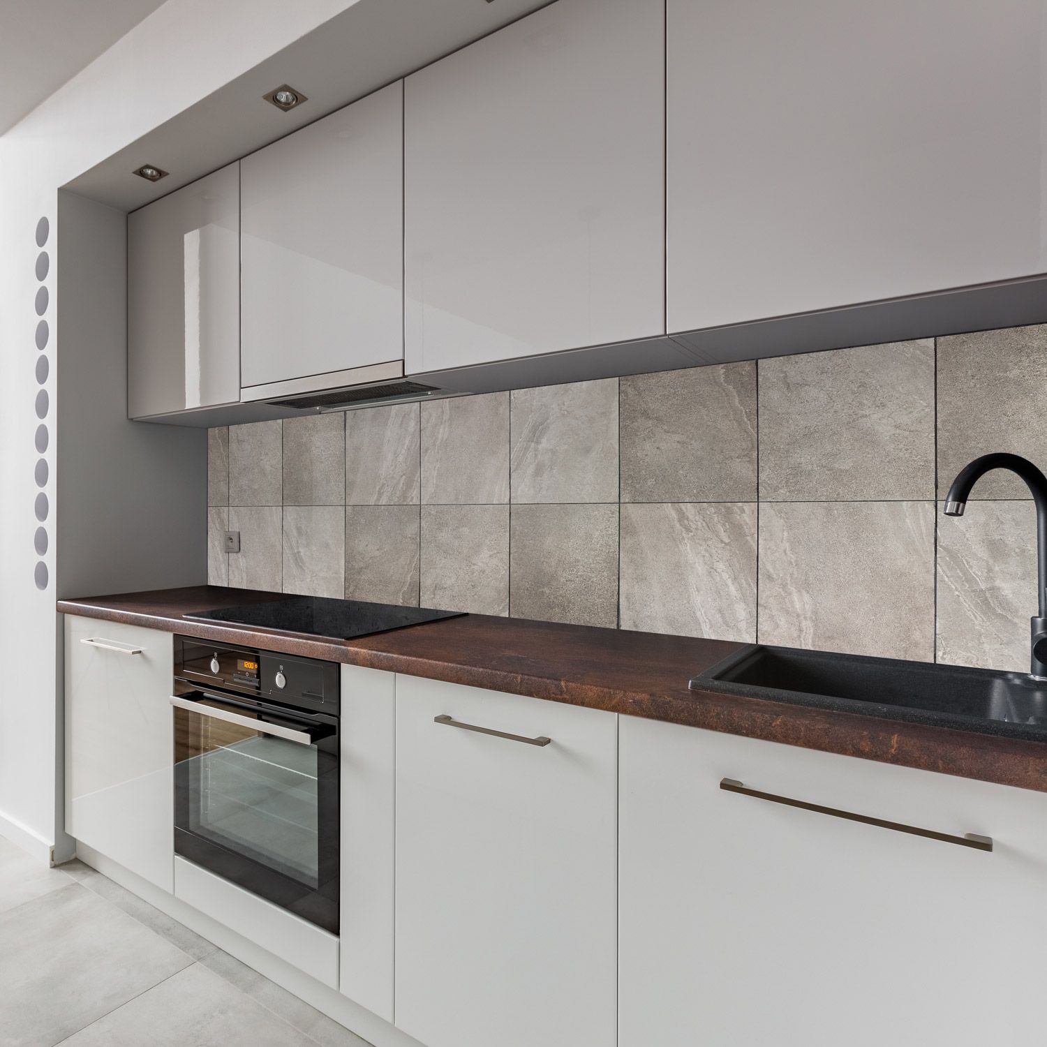 Küchenrückwand mit Fliesen V3 Motiv als Fliesenersatz und Spritzschutz